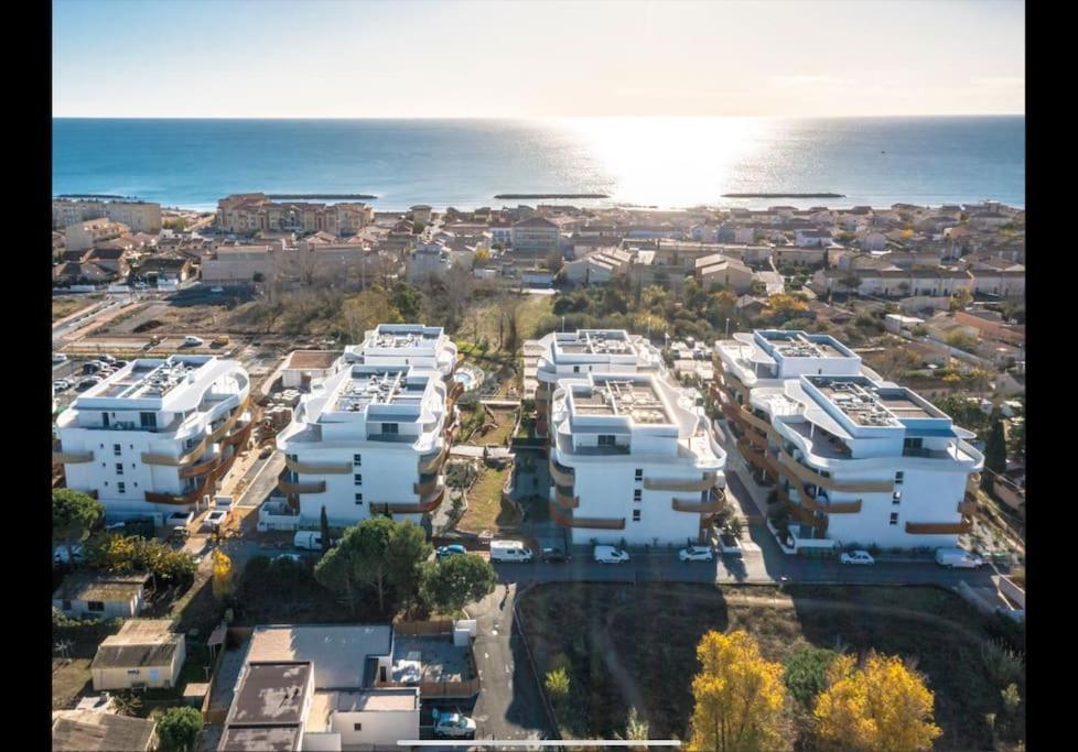 T2 Neuf + Piscine, 5 Mn A Pied Des Plages Sérignan المظهر الخارجي الصورة